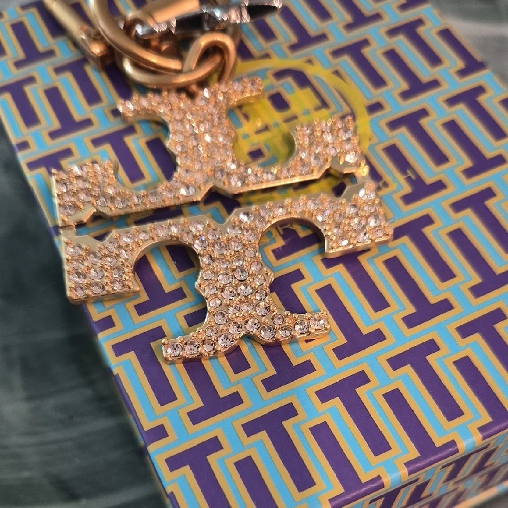 Tory Burch Gold Crystal Key Holder - Picture 3 of 6